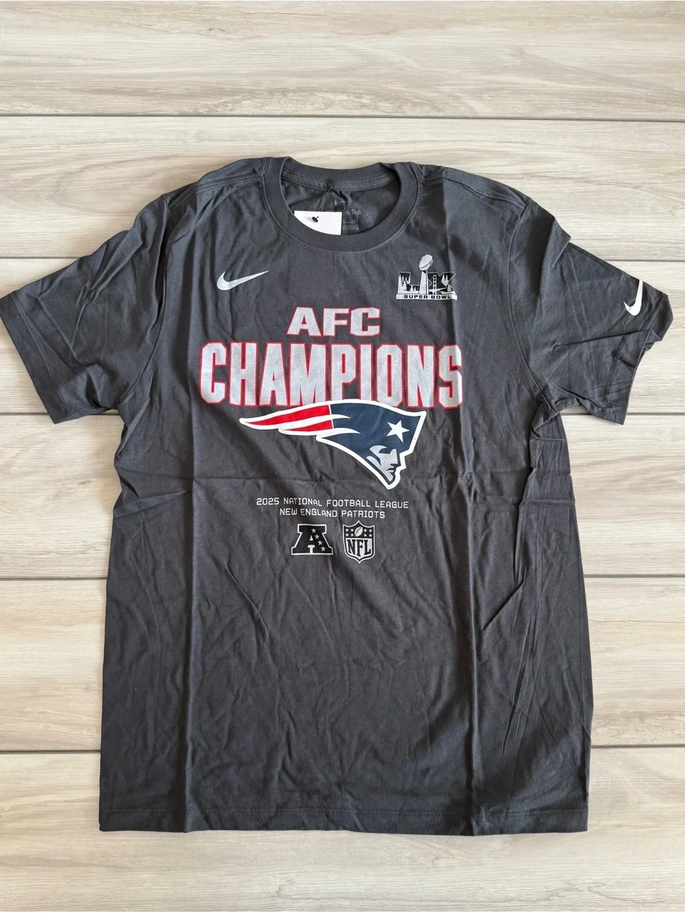 Nike Patriots Anthracite 2025 AFC Champions Roster Tee Grey Various Sizes NWT